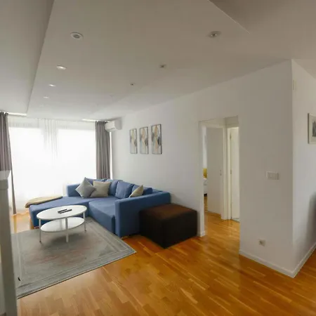 Dvor Center Apartment,14th Floor View *