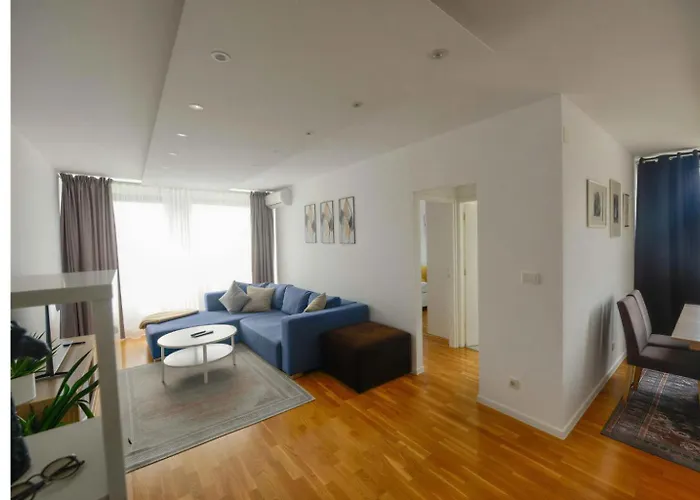 Dvor Center Apartment,14th Floor View *